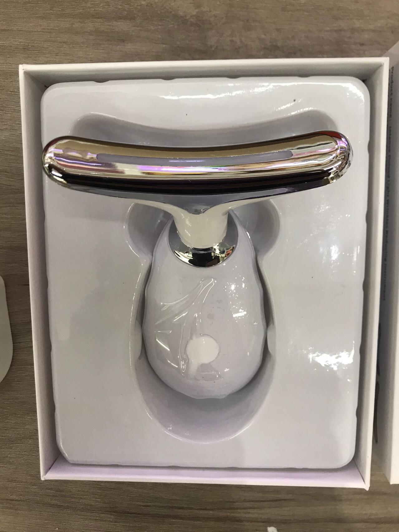 LumiSkin Pro – Dispositivo Facial LED 3 en 1